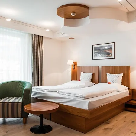 Krone Eat Drink Stay Hotel Bressanone