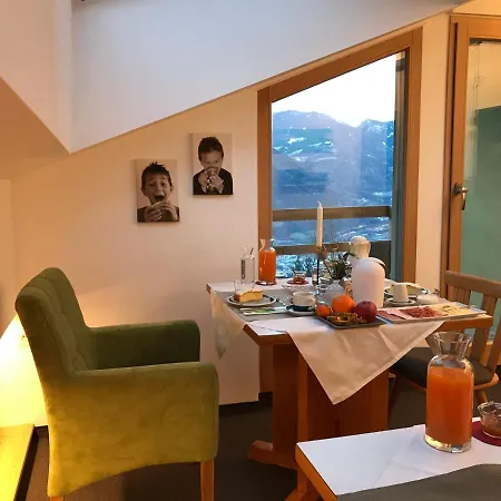 Haus Lasaun 3*