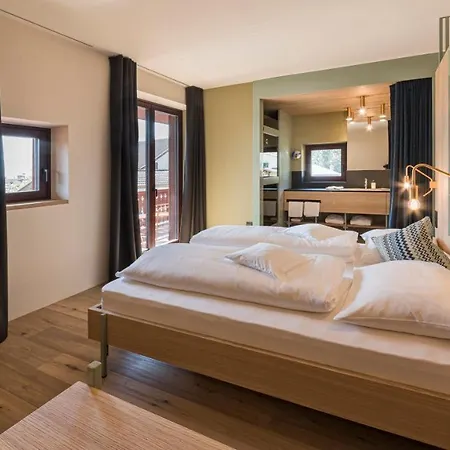 Hotel Mayr & 4*