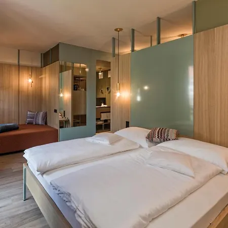 Hotel Mayr & 4*