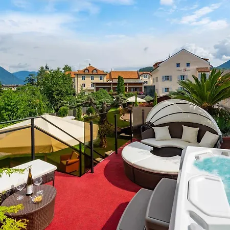 Traube Hotel