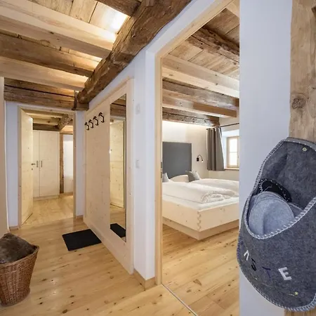 Ban Hofa Apartment *