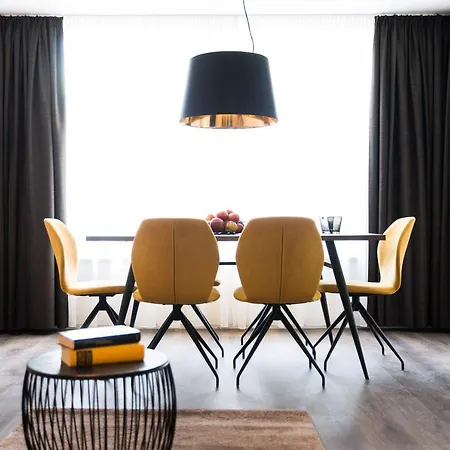 Gerharts Premium Living - Center Of With Free Parking And Brixencard Apartment