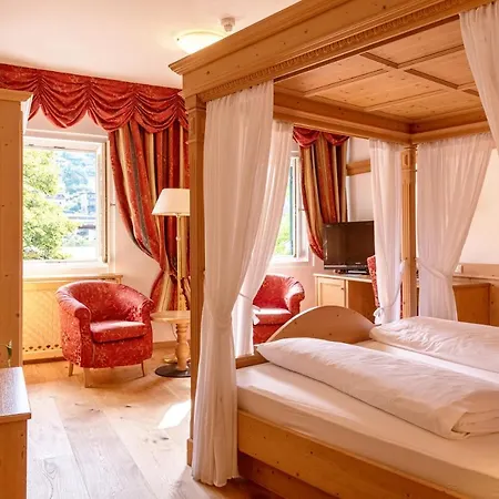 Goldenes Roessl Hotel
