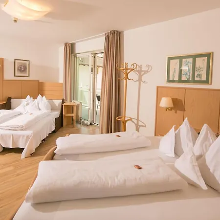 Goldenes Roessl-adults Only Bressanone