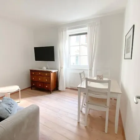 Apartment In Urbi, *