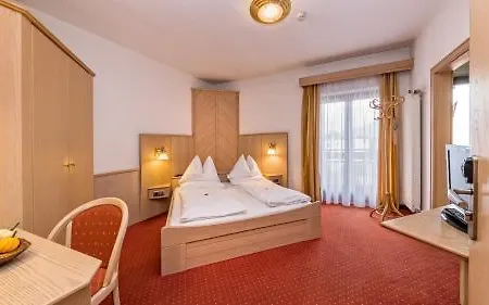 Hotel Millanderhof 3*