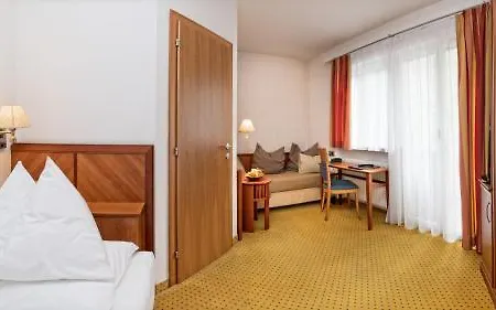 Millanderhof 3*
