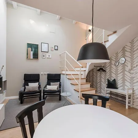 Maisonette Apartment *