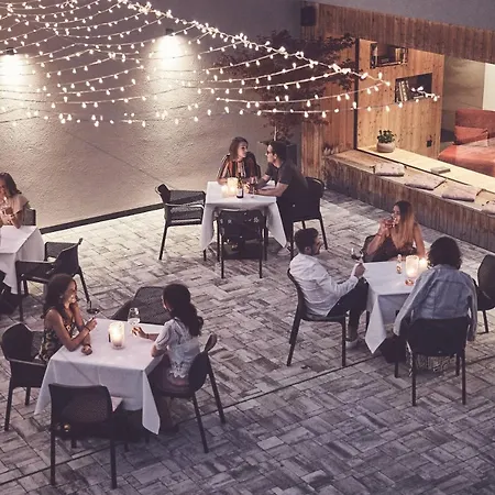 Haller & Restaurant 4*