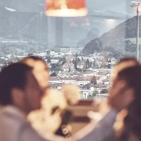 Haller & Restaurant