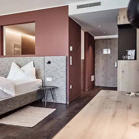 Hotel Haller & Restaurant Bressanone