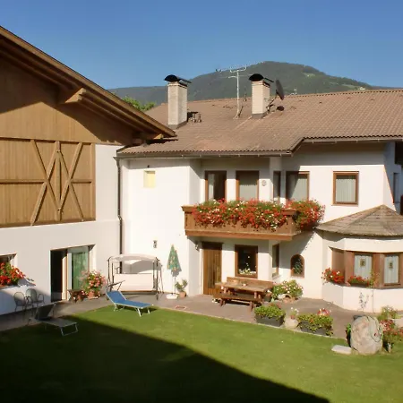 Apartment Tauberhof Bressanone