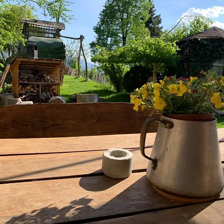 Haus Lasaun Couette-café Bressanone