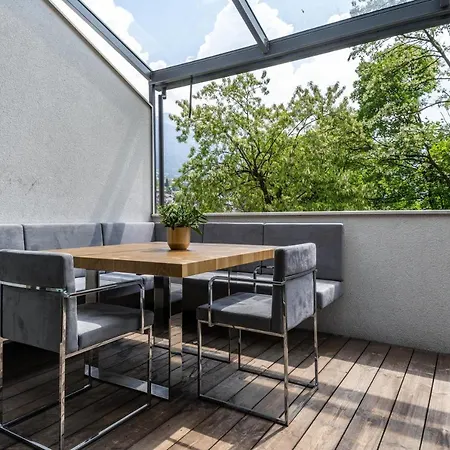 Penthouse Angelina Apartment