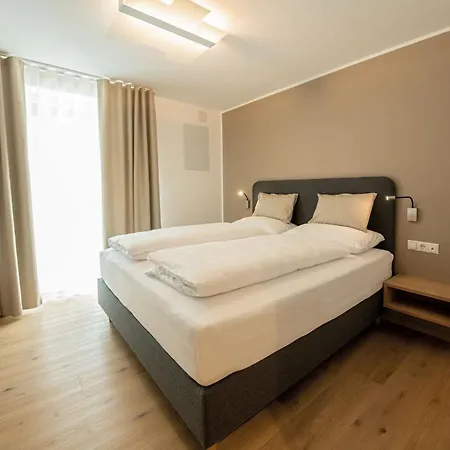 Aparthotel Amoret Bressanone