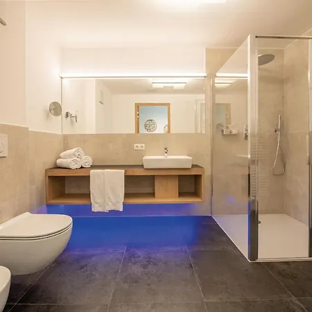 Amoret Aparthotel *