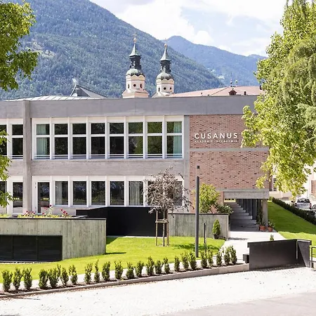 Cusanus Akademie - Accademia Cusanus