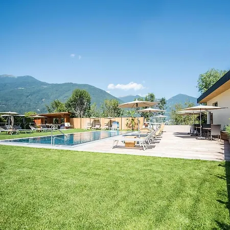 Amoret Aparthotel