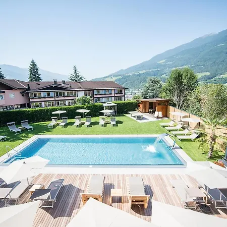 Aparthotel Amoret