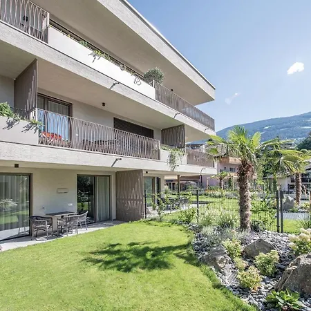 Aparthotel Amoret Bressanone