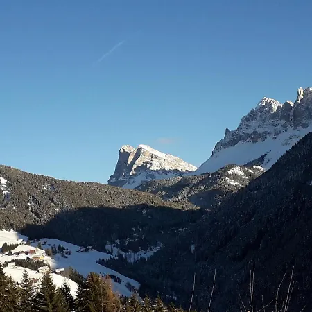 Bed & Breakfast Mountain Alpenhof - Company Alpenhof Kg Sas Der Gasser Renate Bressanone