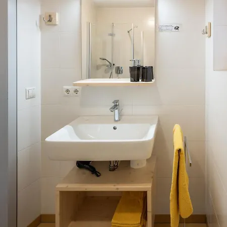 Vintlerhof Farm stay