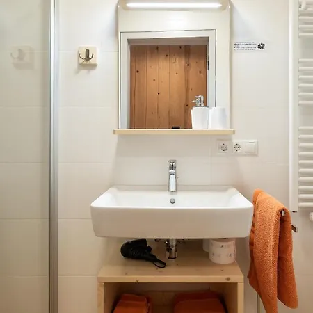 Vintlerhof Farm stay