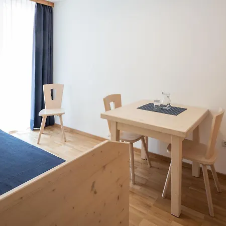 Farm stay Vintlerhof *