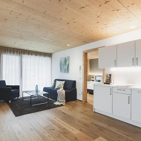 Nives Aparthotel Bressanone