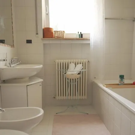 Apartment Stylish Hideout - Mountain View