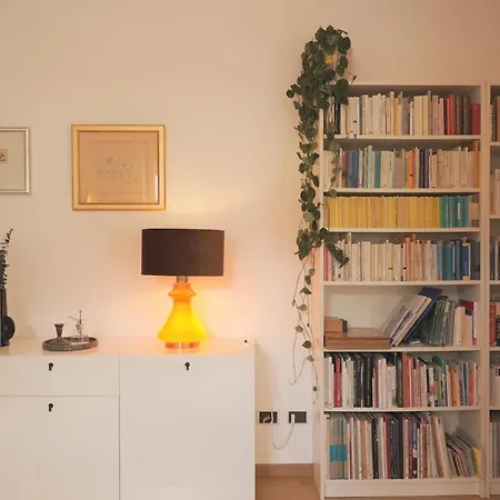 Stylish Hideout - Mountain View *