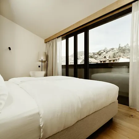 Hotel Adler Historic