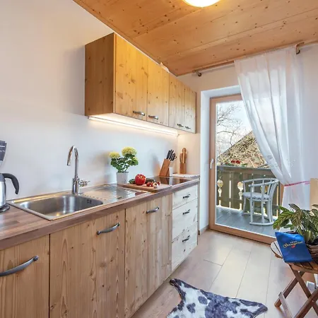 Gemangerhof Apartamento *