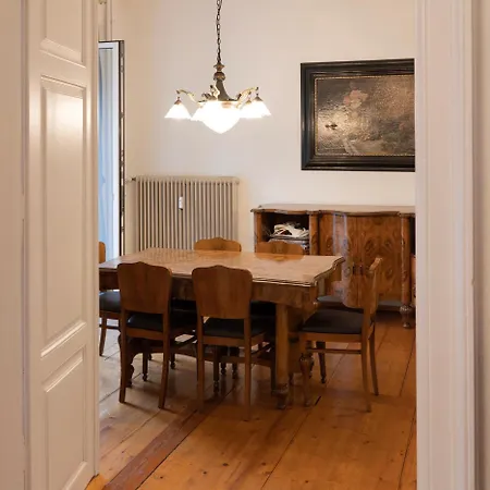 Wohnen Um Jahrhundertwende Appartement