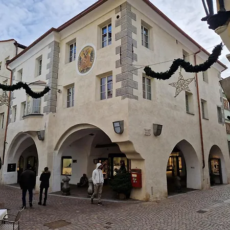 The Court House