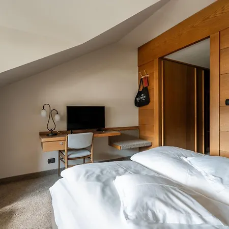 Dominik Alpine Wellness - Adults Only 4* Bressanone