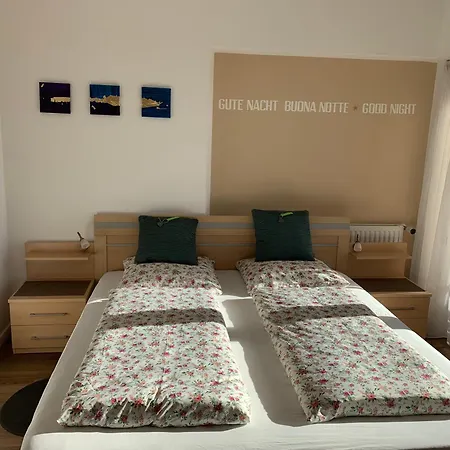 Couette-café Haus Lasaun Bressanone