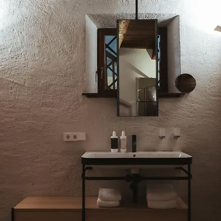 Arthotel Lasserhaus - Adults Only Hotel 4*