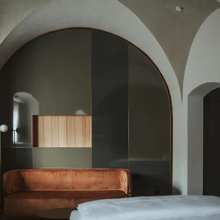 Arthotel Lasserhaus - Adults Only 4*