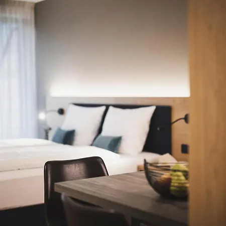 Aparthotel Nives *