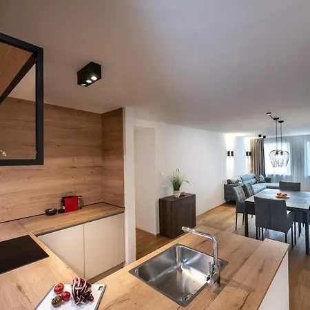 Apartment Odilia - Historic - Center Of Bressanone