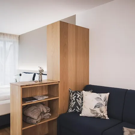 Aparthotel Nives *