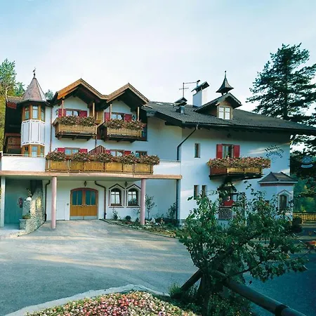 Hotel Waldheim Belvedere 3*