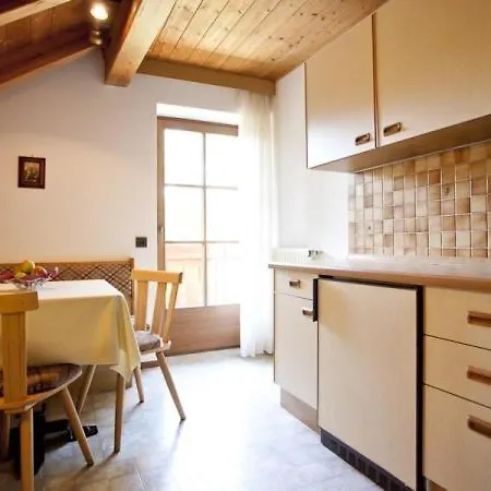 Apartment Huberhof Bressanone
