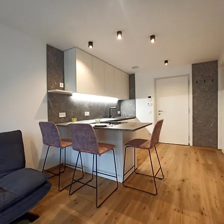Nido Apartment *