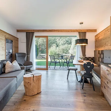 Niederthalerhof Farm stay *