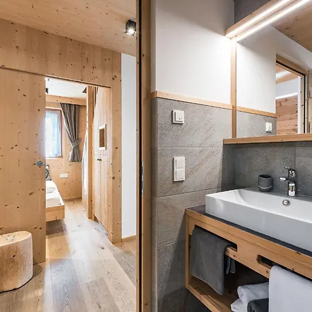 Niederthalerhof Farm stay *