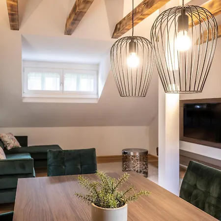 Odilia - Historic - Center Of Apartment Bressanone