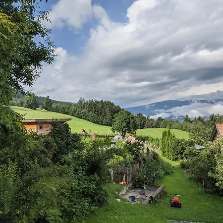 Apartment Froetscherhof, Urlaub Auf Dem Bio-bauernhof In Brixen, Appartments *
